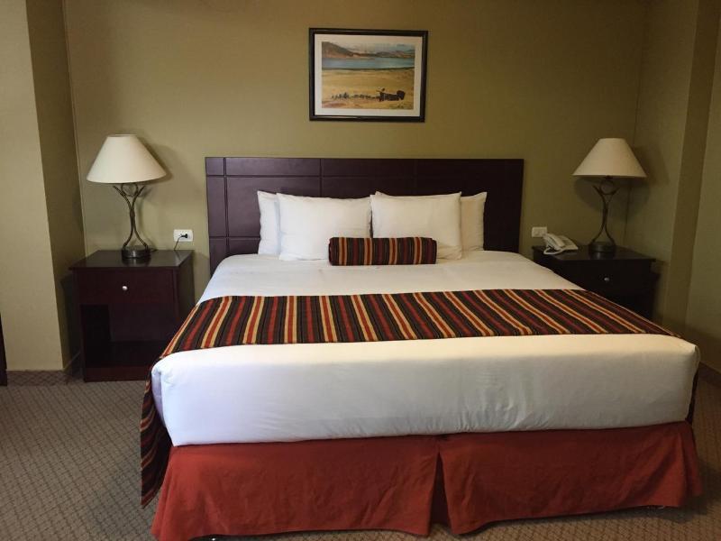 Wyndham Cusco Saqsayhuaman Hotel ภายนอก รูปภาพ